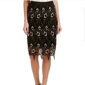 Gracia Floral Laced Midi Skirt Black/Pink